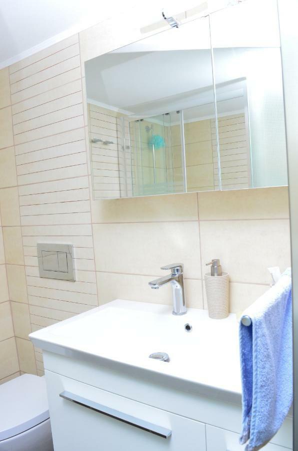 דירות אתונה Indigo House מראה חיצוני תמונה