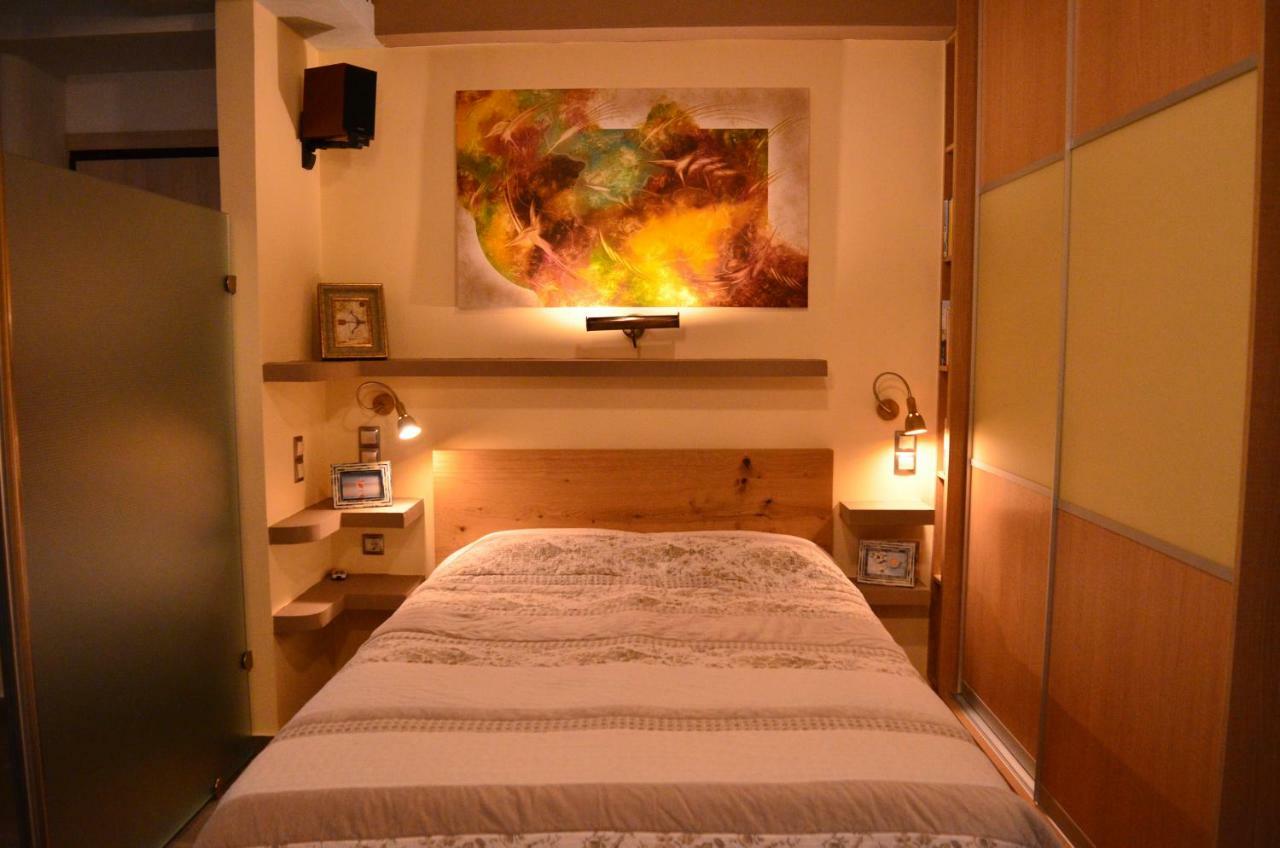 דירות אתונה Indigo House מראה חיצוני תמונה